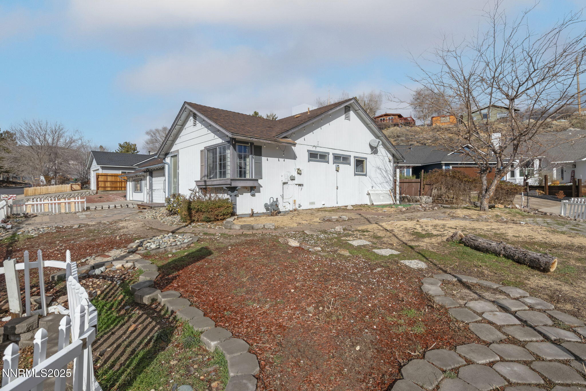 1720 Peavine Road Reno, NV 89503 - Photo 4 of 24 a view of a yard in front of a house