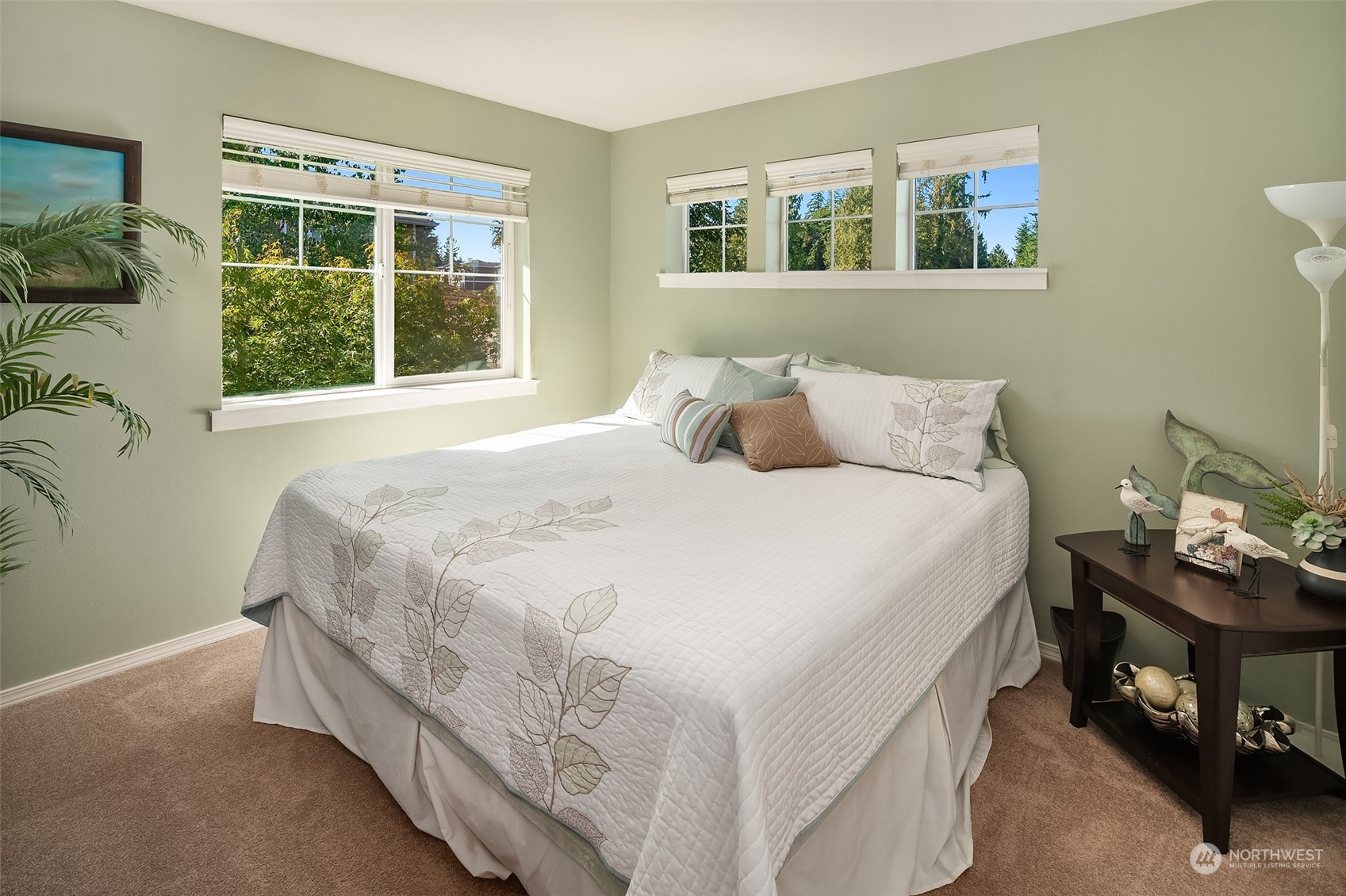 15 164th Street Southwest, Unit H4 Bothell, WA 98012 - Photo 13 of 18 a bedroom with a bed and a window