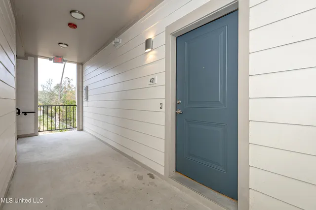 $289,900 | 2501 Bienville Boulevard, Unit 421, Ocean Springs, MS 39564
