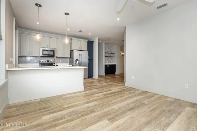 $289,900 | 2501 Bienville Boulevard, Unit 421, Ocean Springs, MS 39564