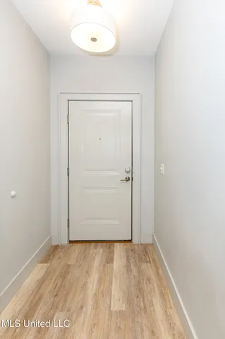 $289,900 | 2501 Bienville Boulevard, Unit 421, Ocean Springs, MS 39564