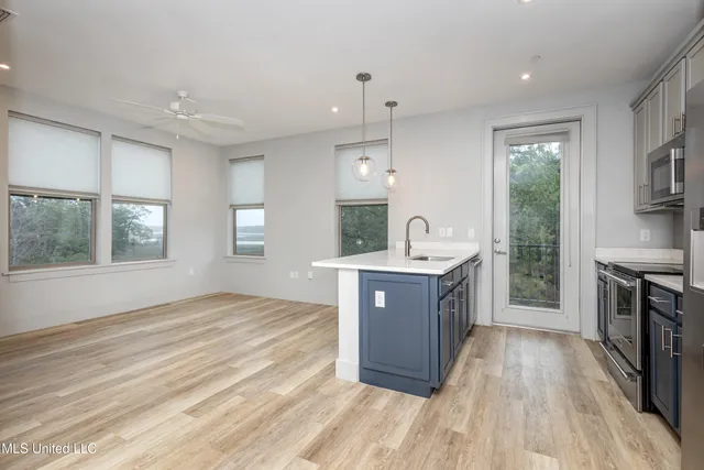 $289,900 | 2501 Bienville Boulevard, Unit 421, Ocean Springs, MS 39564