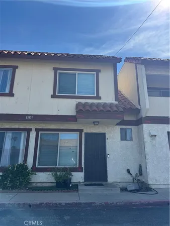 $425,000 | 13851 Los Angeles Street, Unit B, Baldwin Park, CA 91706
