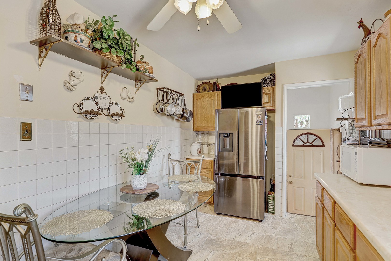 109 Rice Avenue Bellwood, IL 60104 - Photo 7 of 28