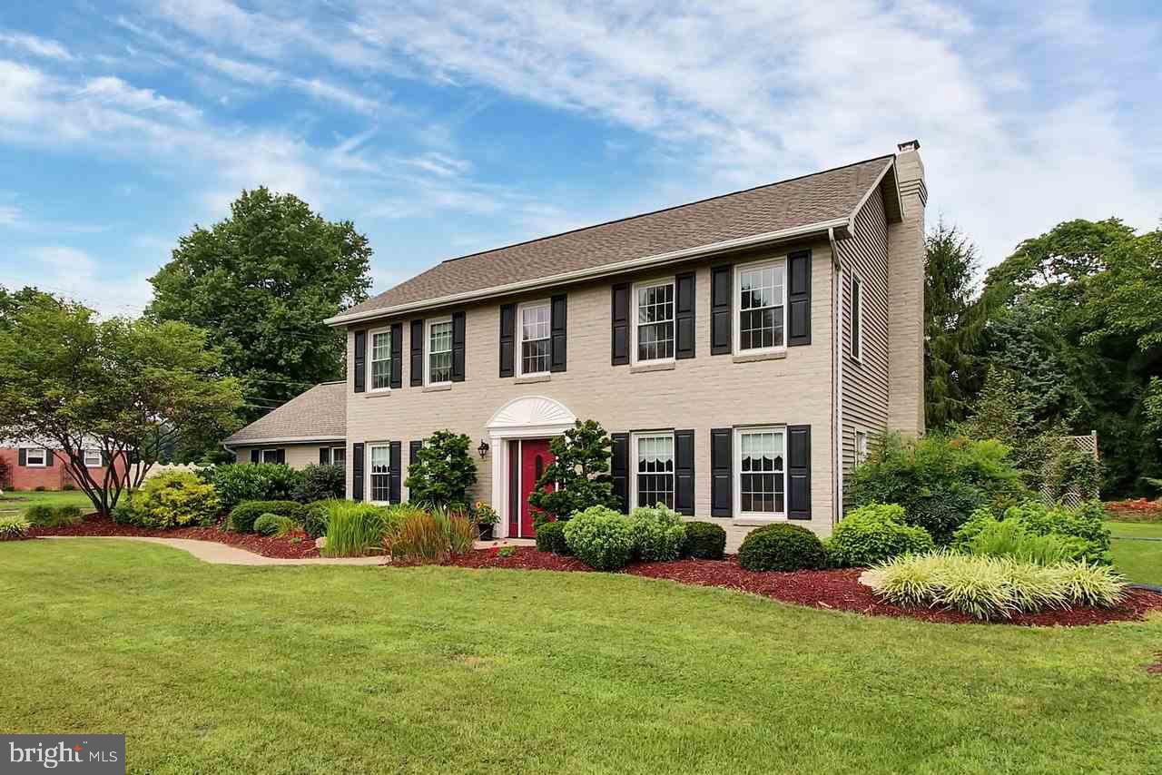 10 Harvey Road Hershey, PA 17033 - Photo 1 of 25 Gallery Image 1