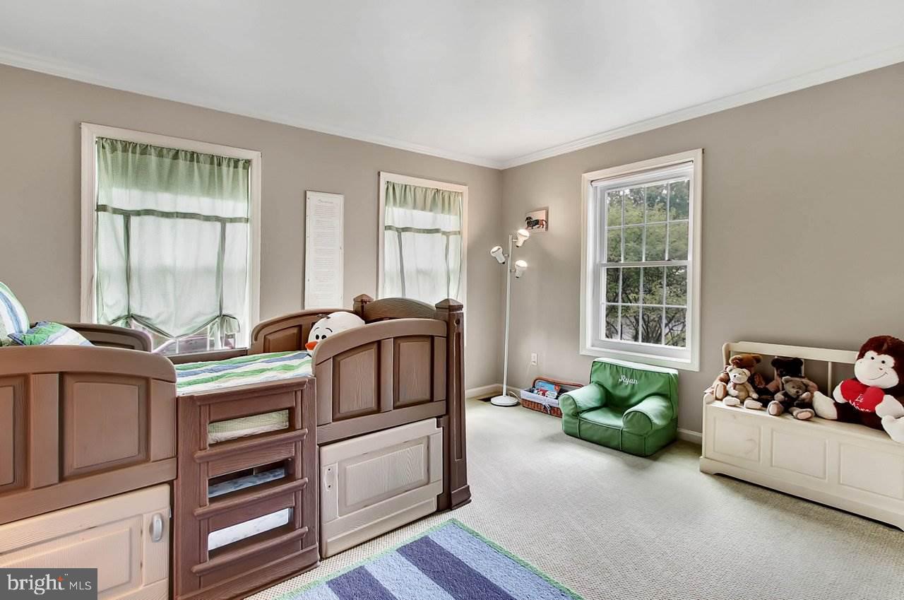 10 Harvey Road Hershey, PA 17033 - Photo 14 of 25 Gallery Image 14