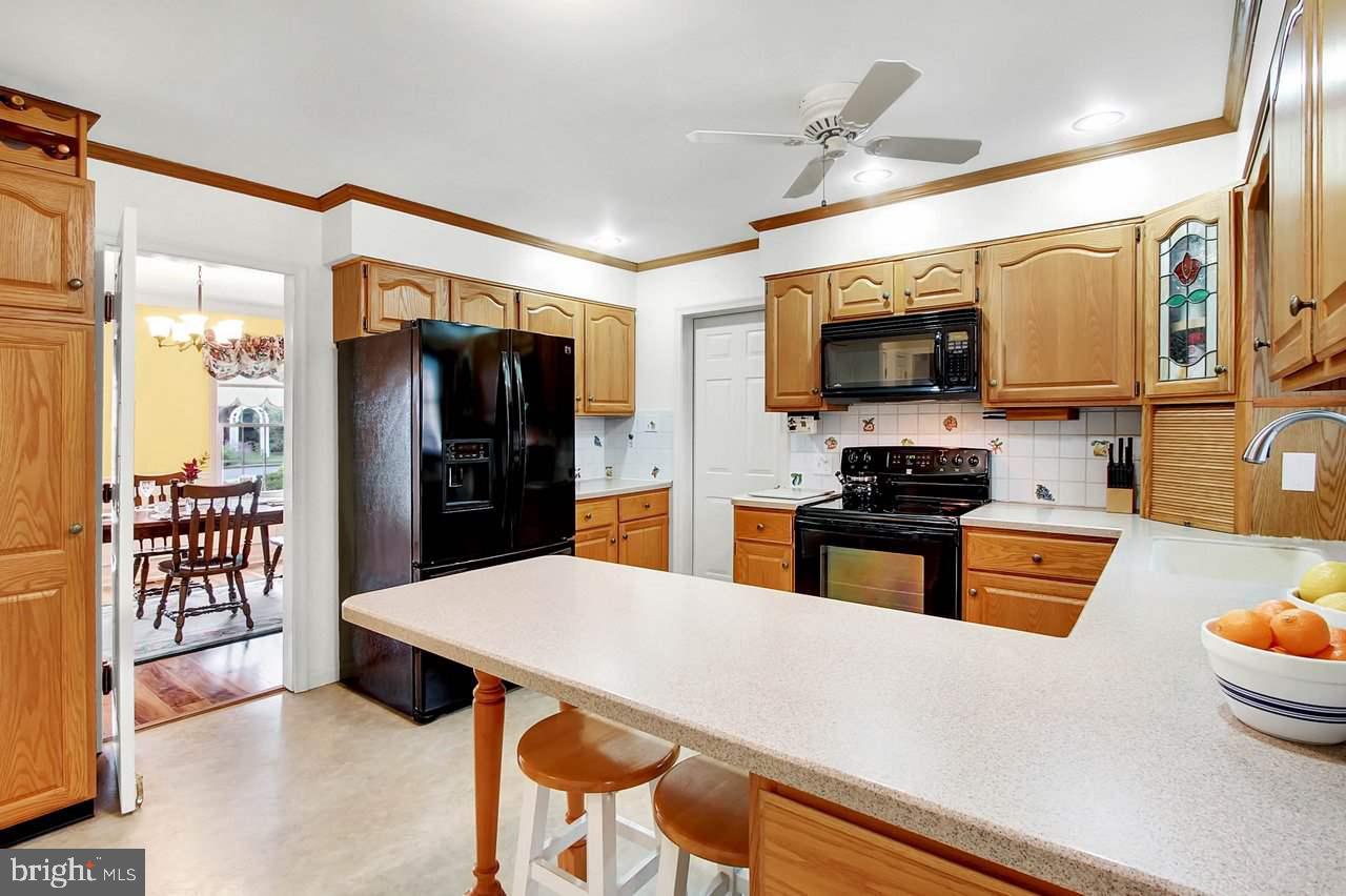 10 Harvey Road Hershey, PA 17033 - Photo 5 of 25 Gallery Image 5