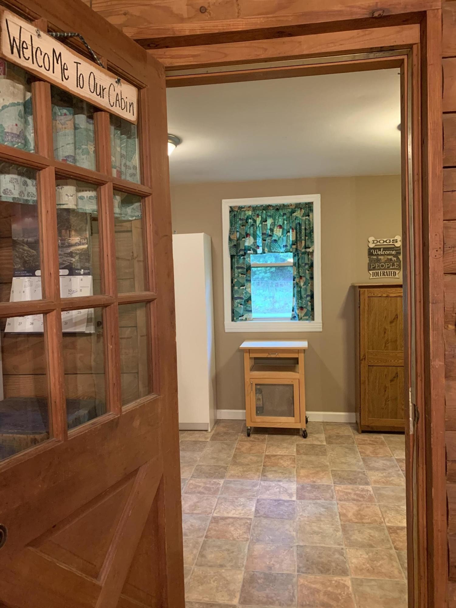 10017 Rutledge Pike Corryton, TN 37721 - Photo 20 of 38 a view of an entryway