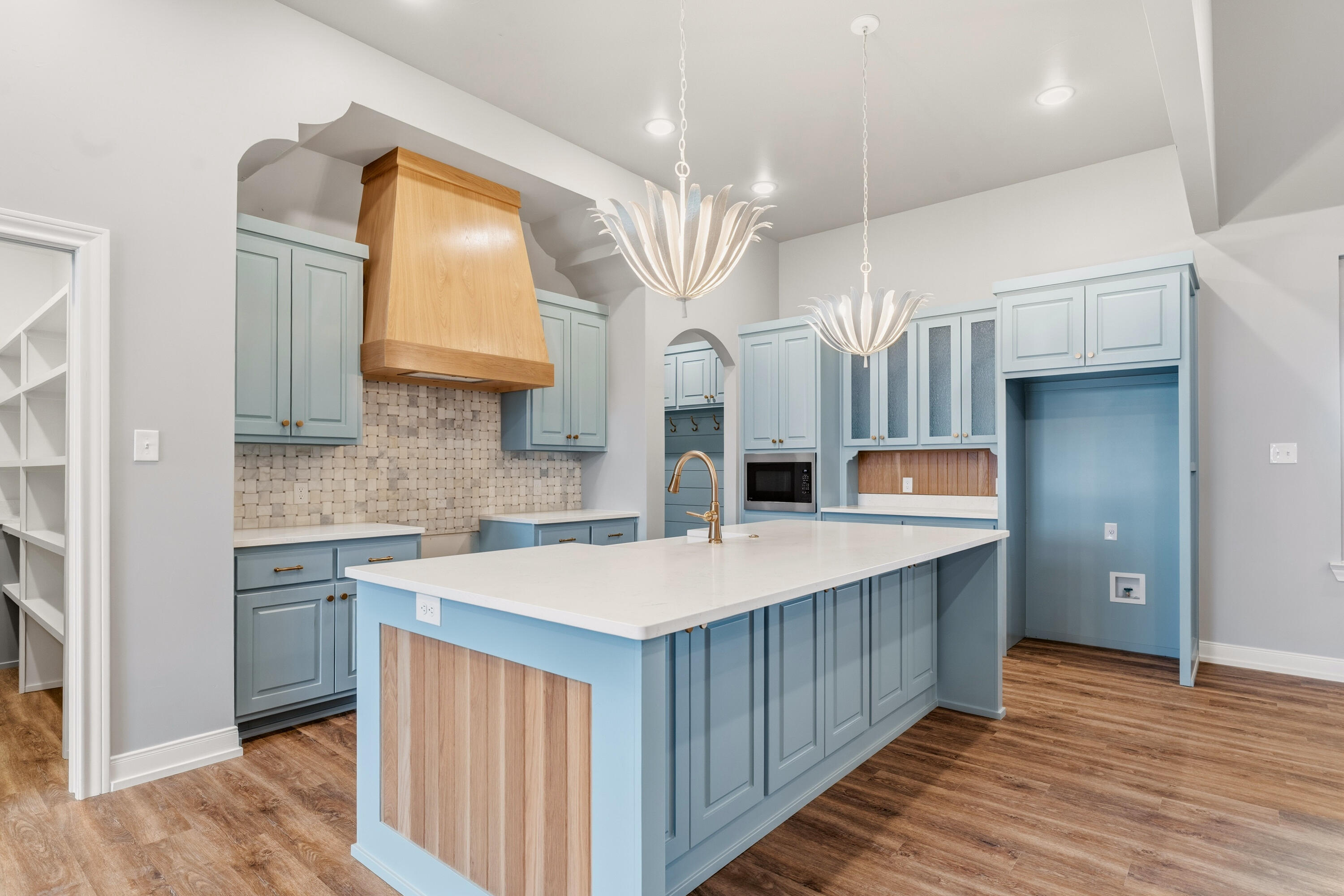 6962 100th Street Lubbock, TX 79424 - Photo 11 of 36 DSC04656