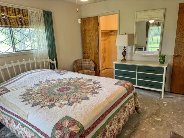 $249,900 | 270 Bode Street, El Campo, TX 77437