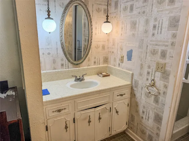 $249,900 | 270 Bode Street, El Campo, TX 77437