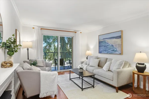 $329,000 | 921 130th Street Southwest, Unit C203, Everett, WA 98204