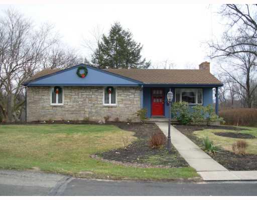 926 Valley View Avenue Pittsburgh, PA 15202 - Photo 1 of 9 Exterior Front. Front View