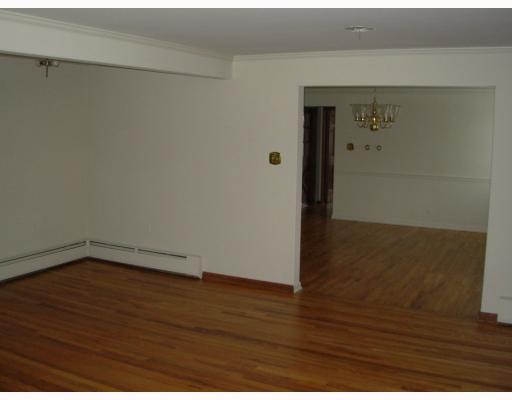 926 Valley View Avenue Pittsburgh, PA 15202 - Photo 9 of 9 Living Room. View from living room to dining room.