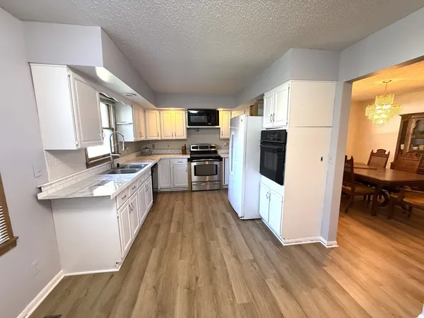 $329,000 | 203 South Whitehead Street, Tolono, IL 61880