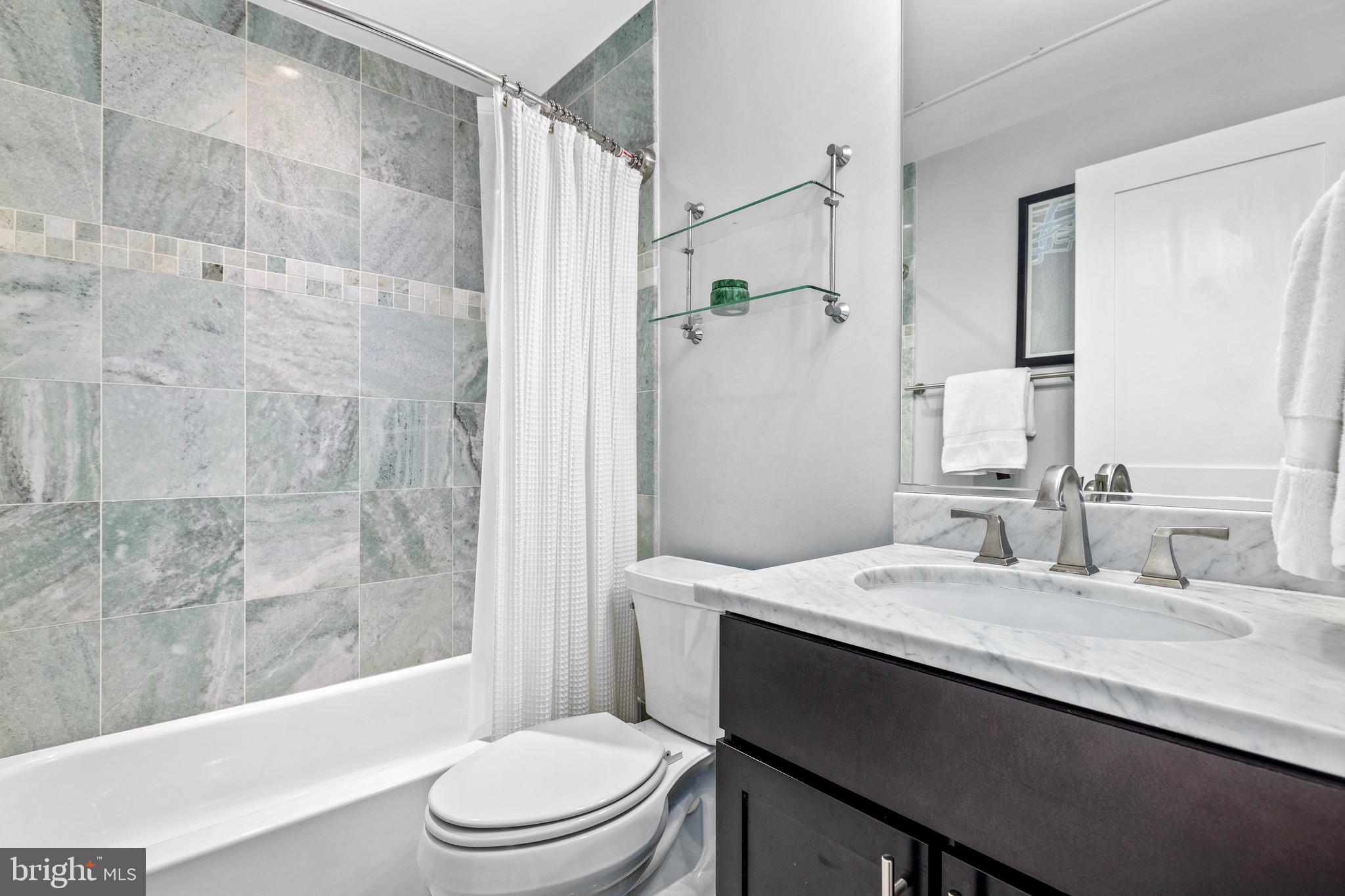 2435 Ontario Road Northwest, Unit 3 Washington, DC 20009 - Photo 14 of 20 Full Bath 2