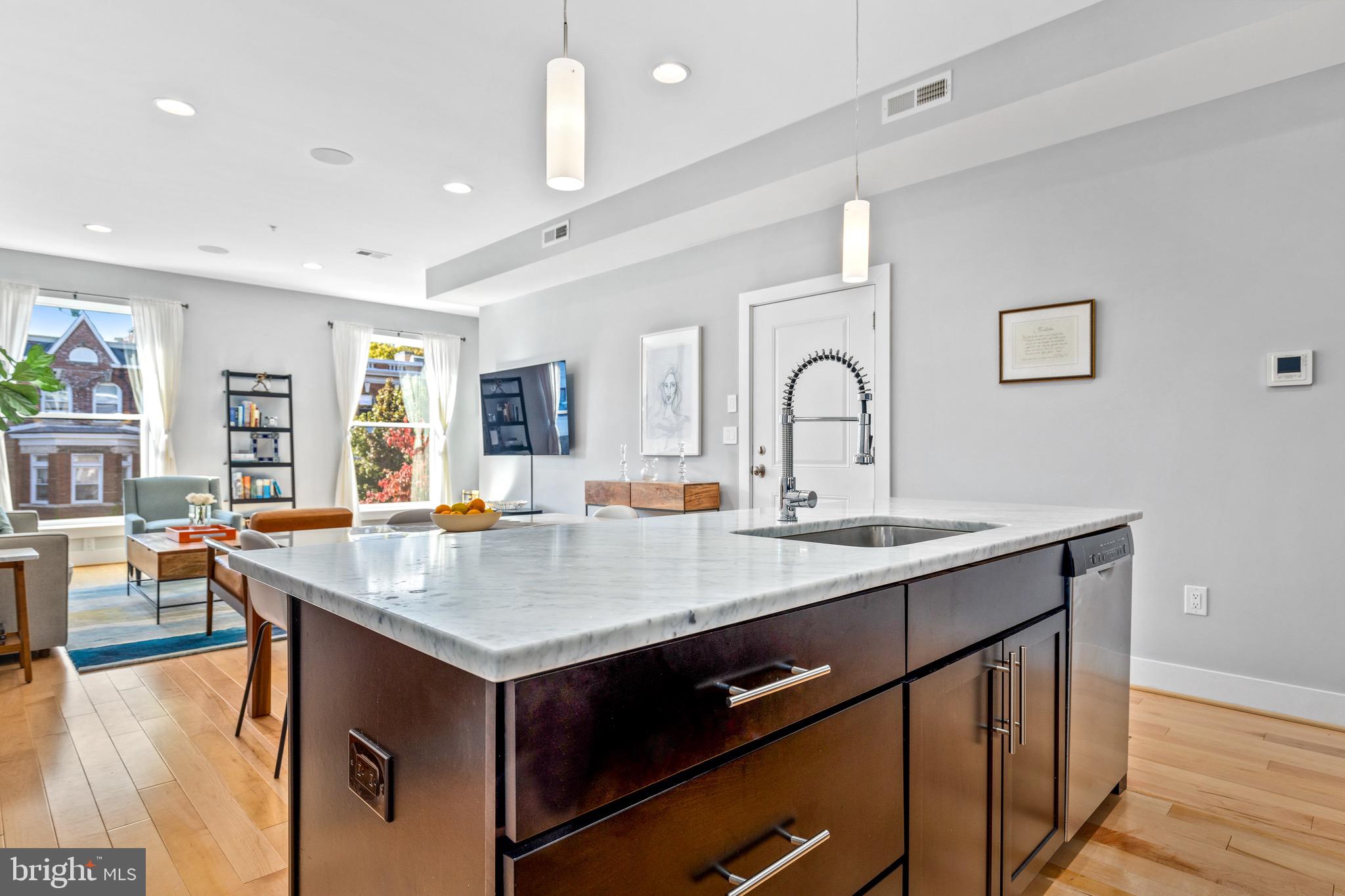 2435 Ontario Road Northwest, Unit 3 Washington, DC 20009 - Photo 19 of 20 Open floor plan