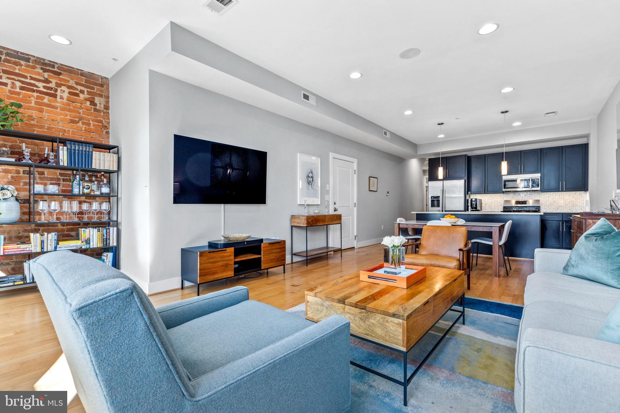 2435 Ontario Road Northwest, Unit 3 Washington, DC 20009 - Photo 20 of 20 Open Floor Plan