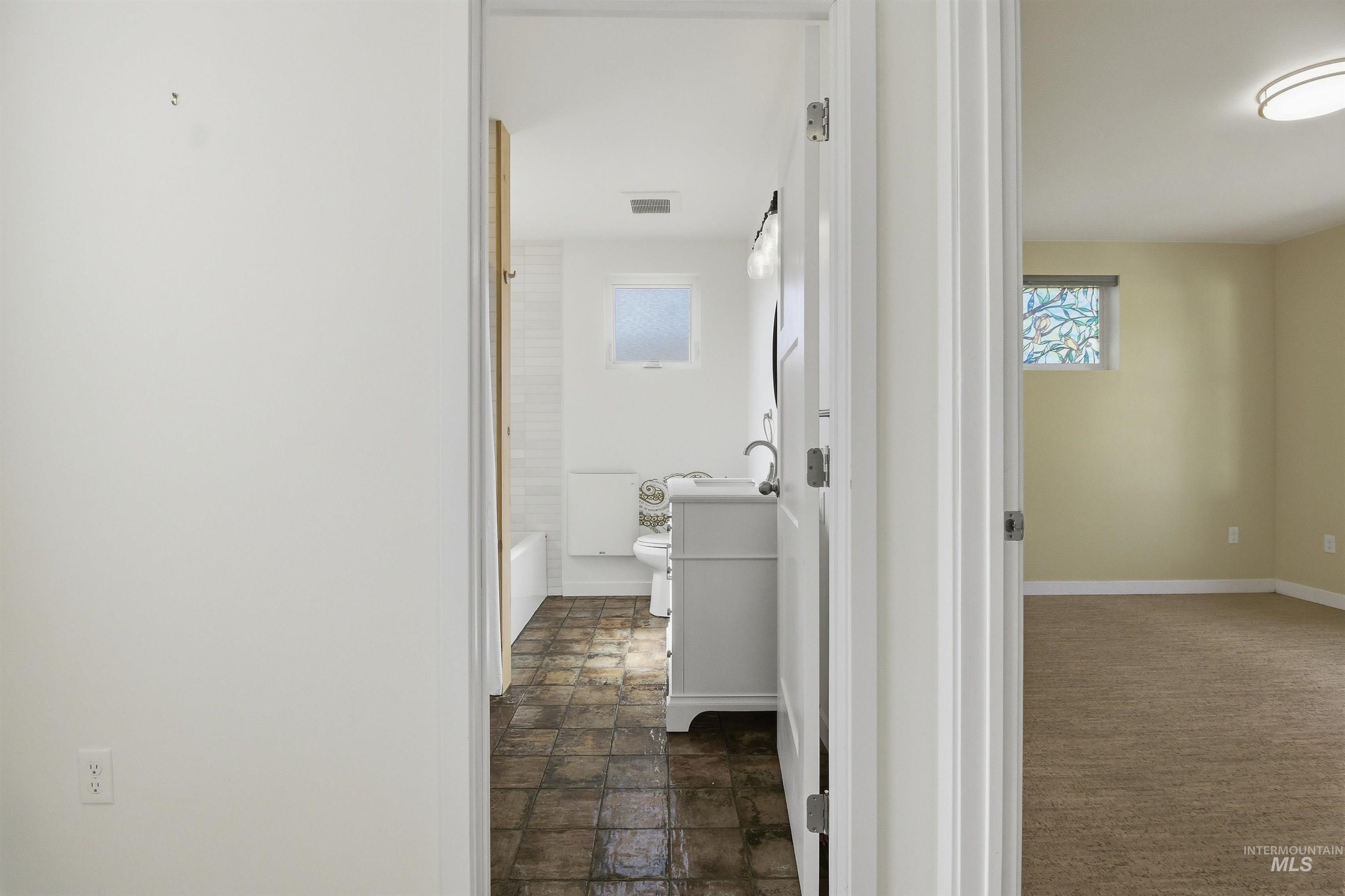 856 East 8th Street Moscow, ID 83843 - Photo 14 of 50