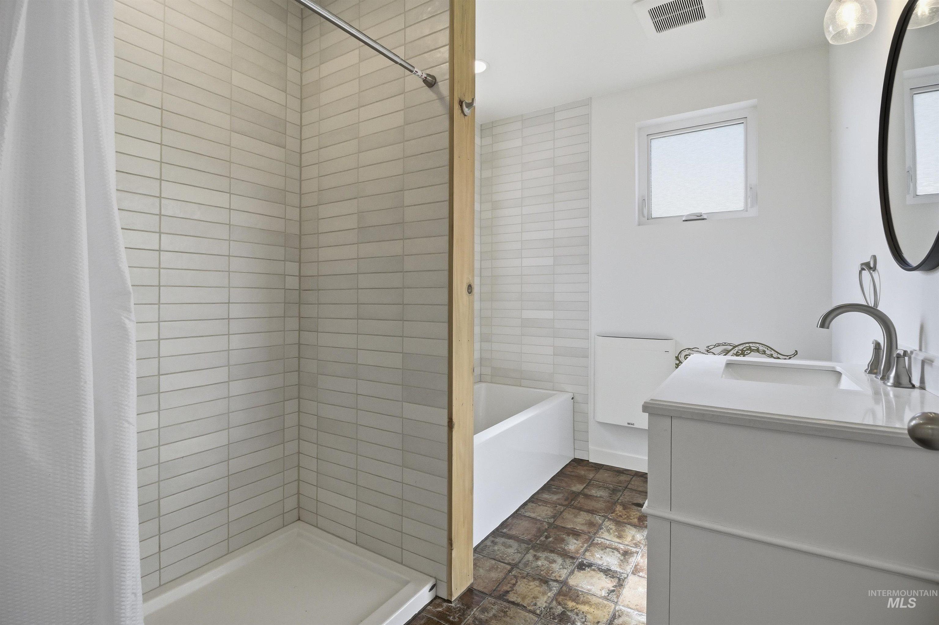 856 East 8th Street Moscow, ID 83843 - Photo 17 of 50