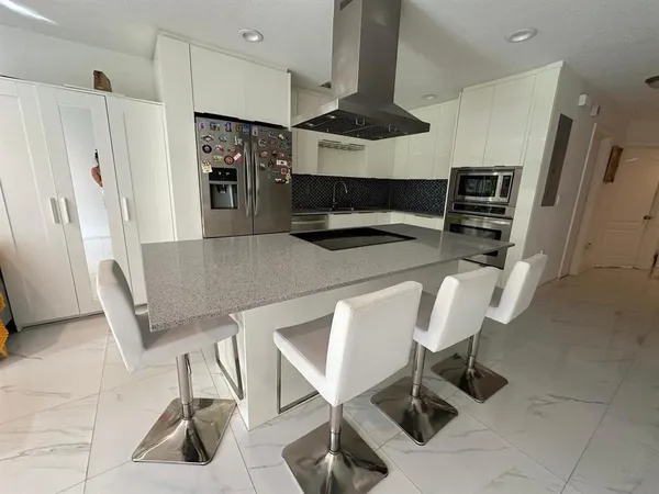 $3,200 | 3052 Southwest 129th Terrace, Unit 114, Miramar, FL 33027