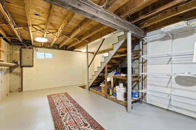 $825,000 | 105 North Main Street, Sherborn, MA 01770