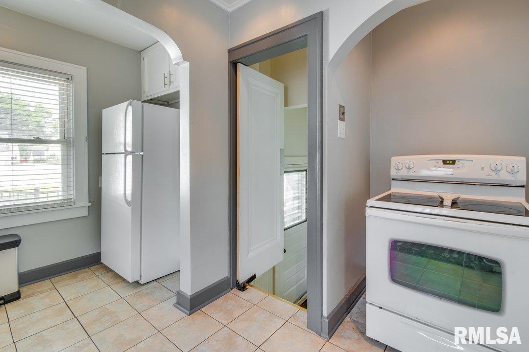 2417 South 6th Street Springfield, IL 62703 - Photo 10 of 21