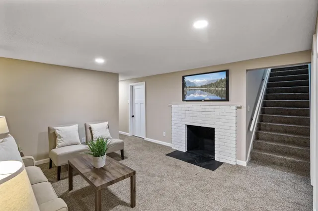 $410,000 | 7907 West 25th Street, St. Louis Park, MN 55426