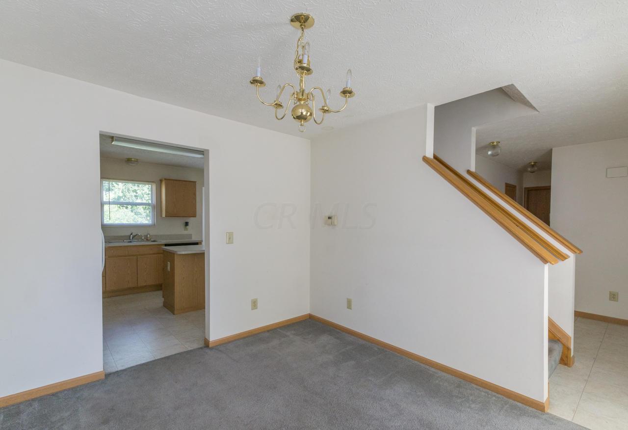 2204 Margo Road Columbus, OH 43229 - Photo 8 of 49 Gallery Image 8