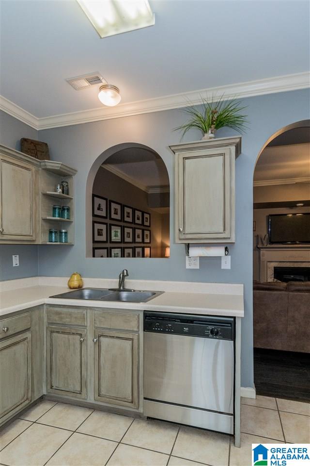 146 Canyon Trail Pelham, AL 35124 - Photo 8 of 32