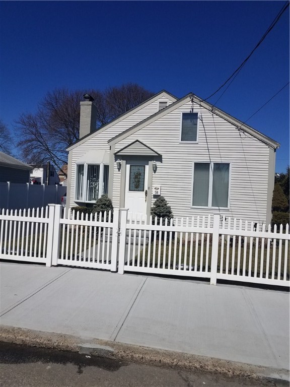 58 Balch Street Pawtucket, RI 02861 - Photo 2 of 24 Gallery Image 2