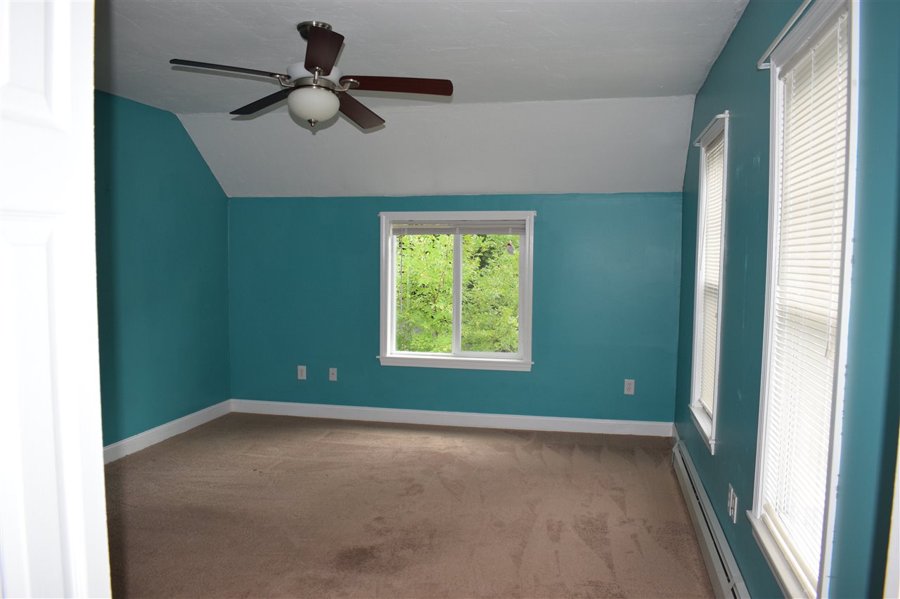 23 Western Avenue Rochester, NH 03867 - Photo 13 of 28