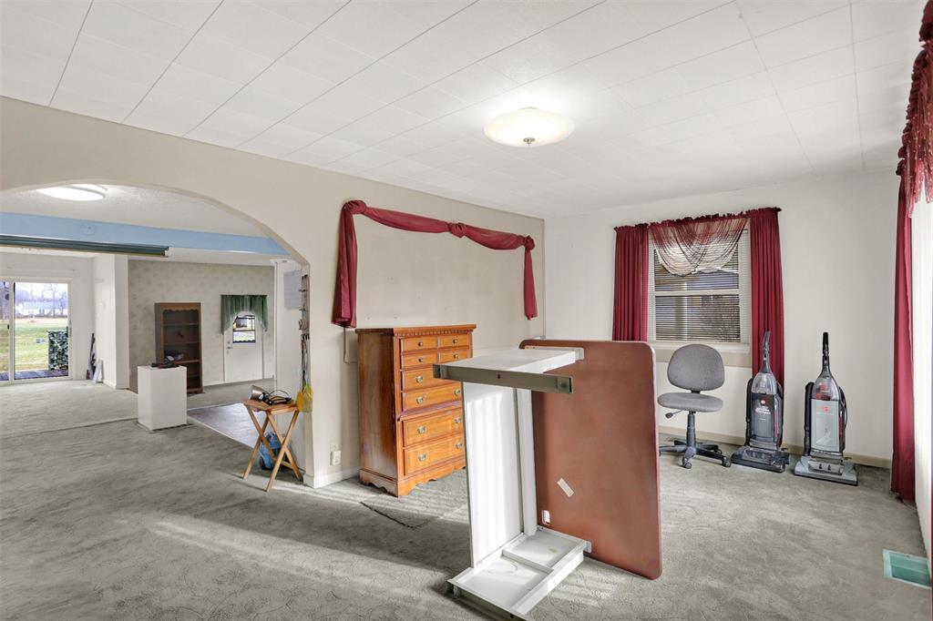 5610 Powell Road Indianapolis, IN 46221 - Photo 6 of 44 Gallery Image 6