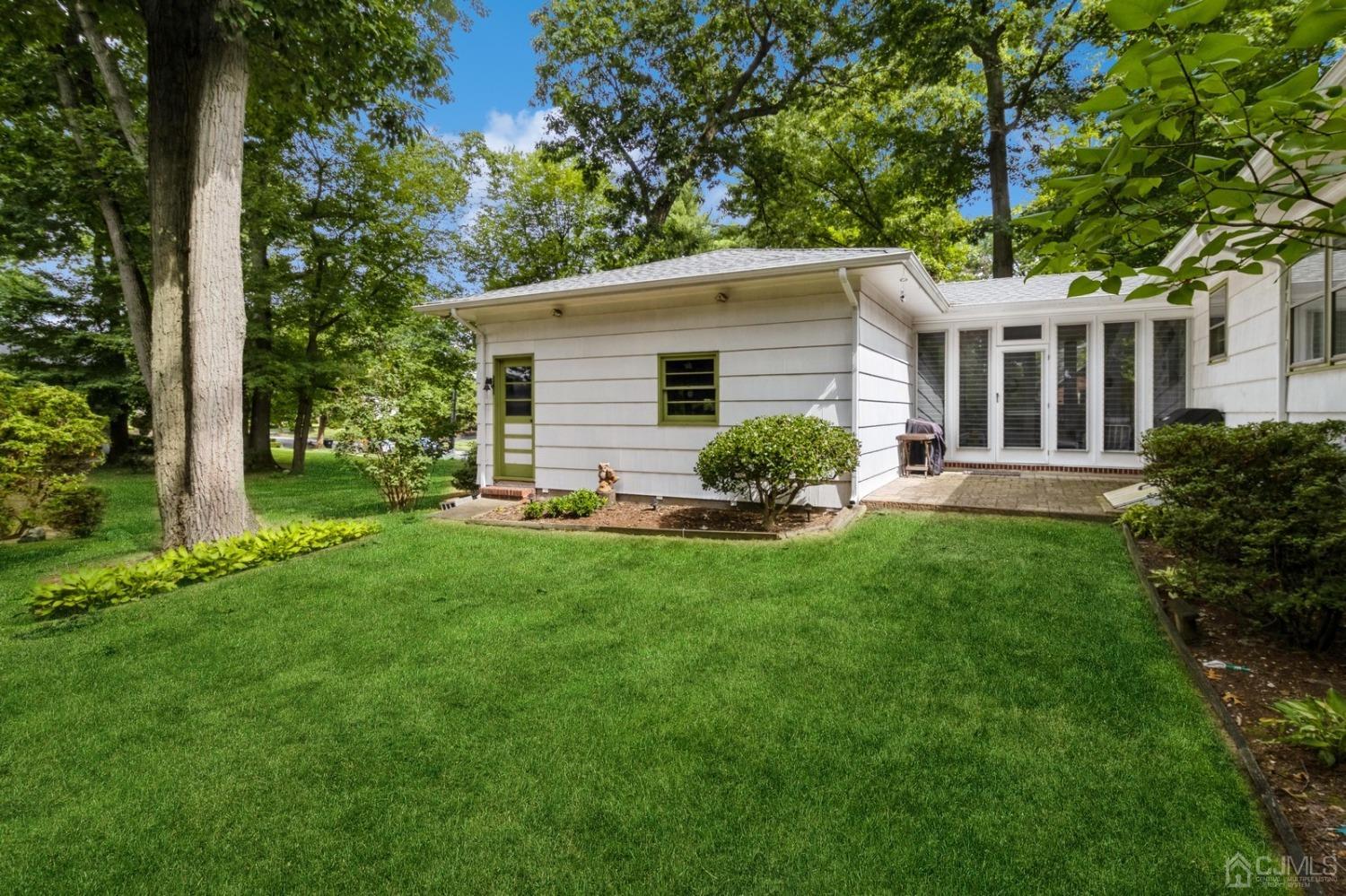 531 Ryders Lane East Brunswick, NJ 08816 - Photo 12 of 55