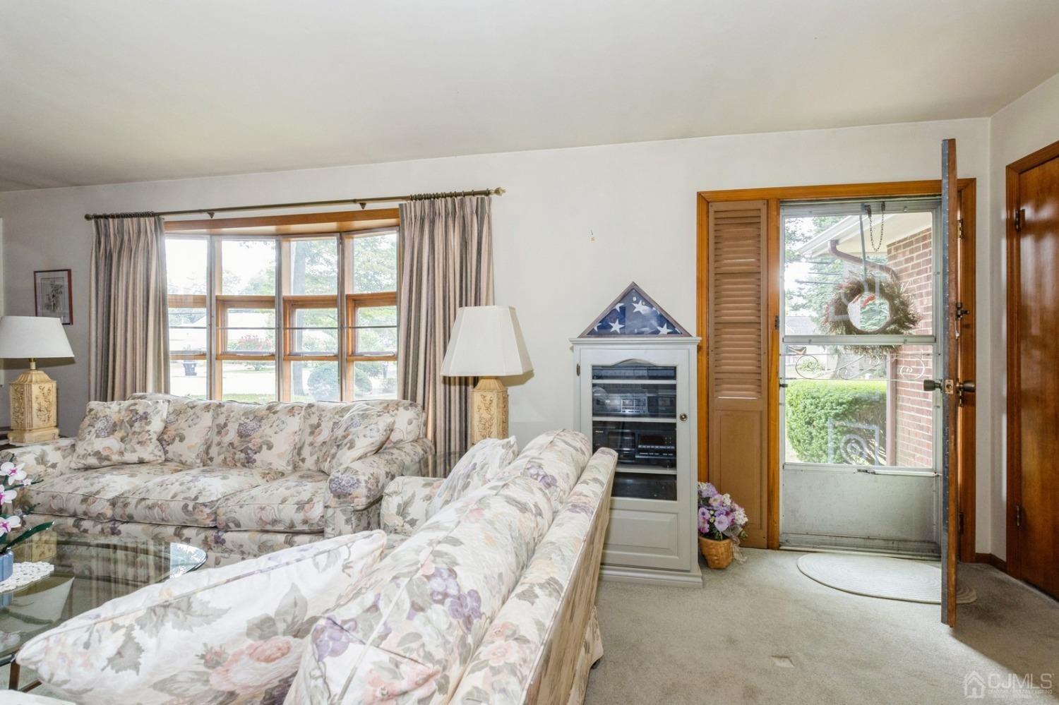 531 Ryders Lane East Brunswick, NJ 08816 - Photo 16 of 55