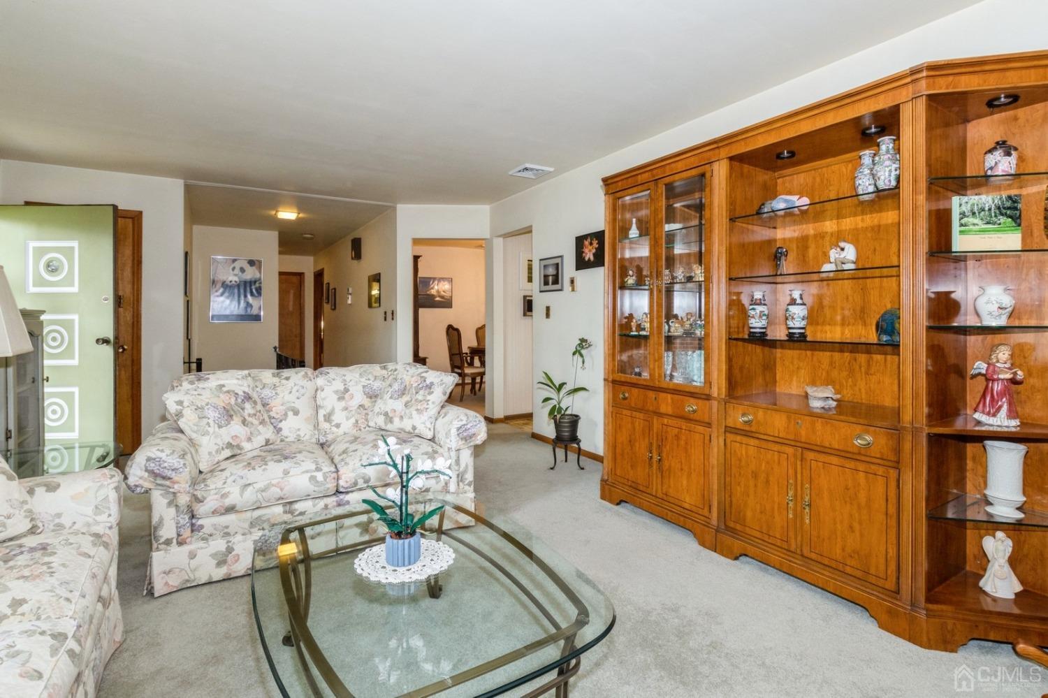 531 Ryders Lane East Brunswick, NJ 08816 - Photo 19 of 55