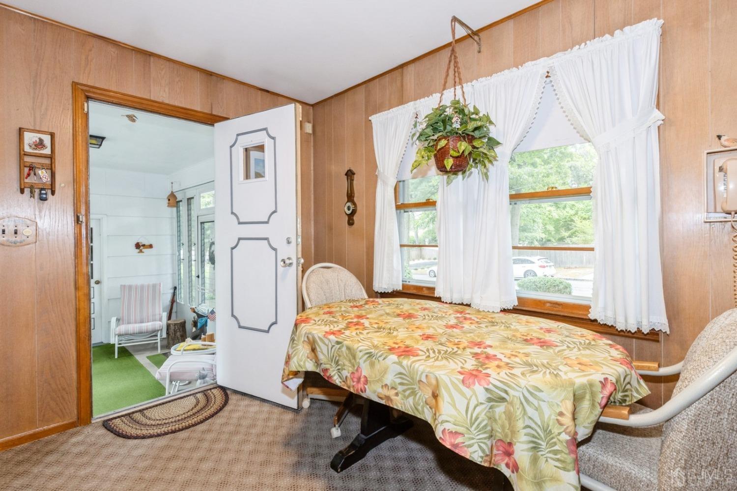531 Ryders Lane East Brunswick, NJ 08816 - Photo 28 of 55