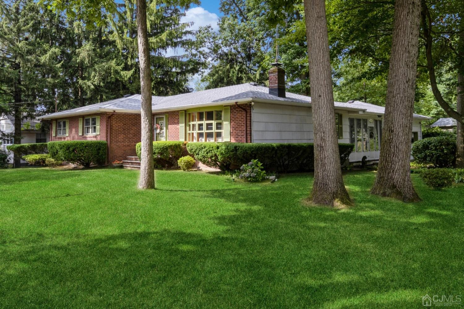 531 Ryders Lane East Brunswick, NJ 08816 - Photo 4 of 55