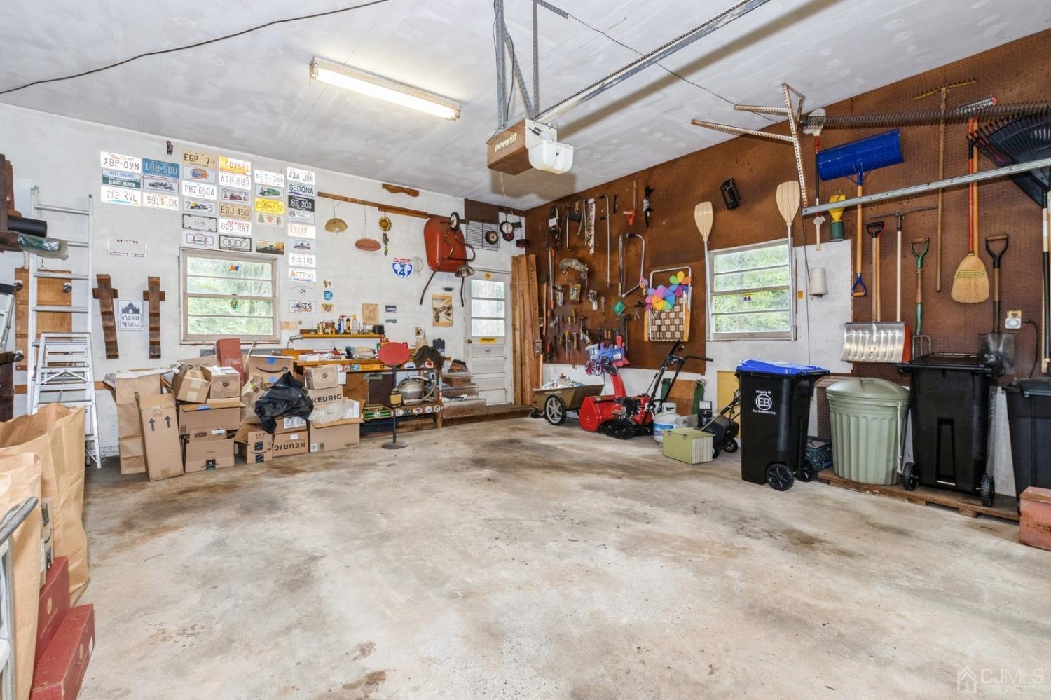 531 Ryders Lane East Brunswick, NJ 08816 - Photo 45 of 55