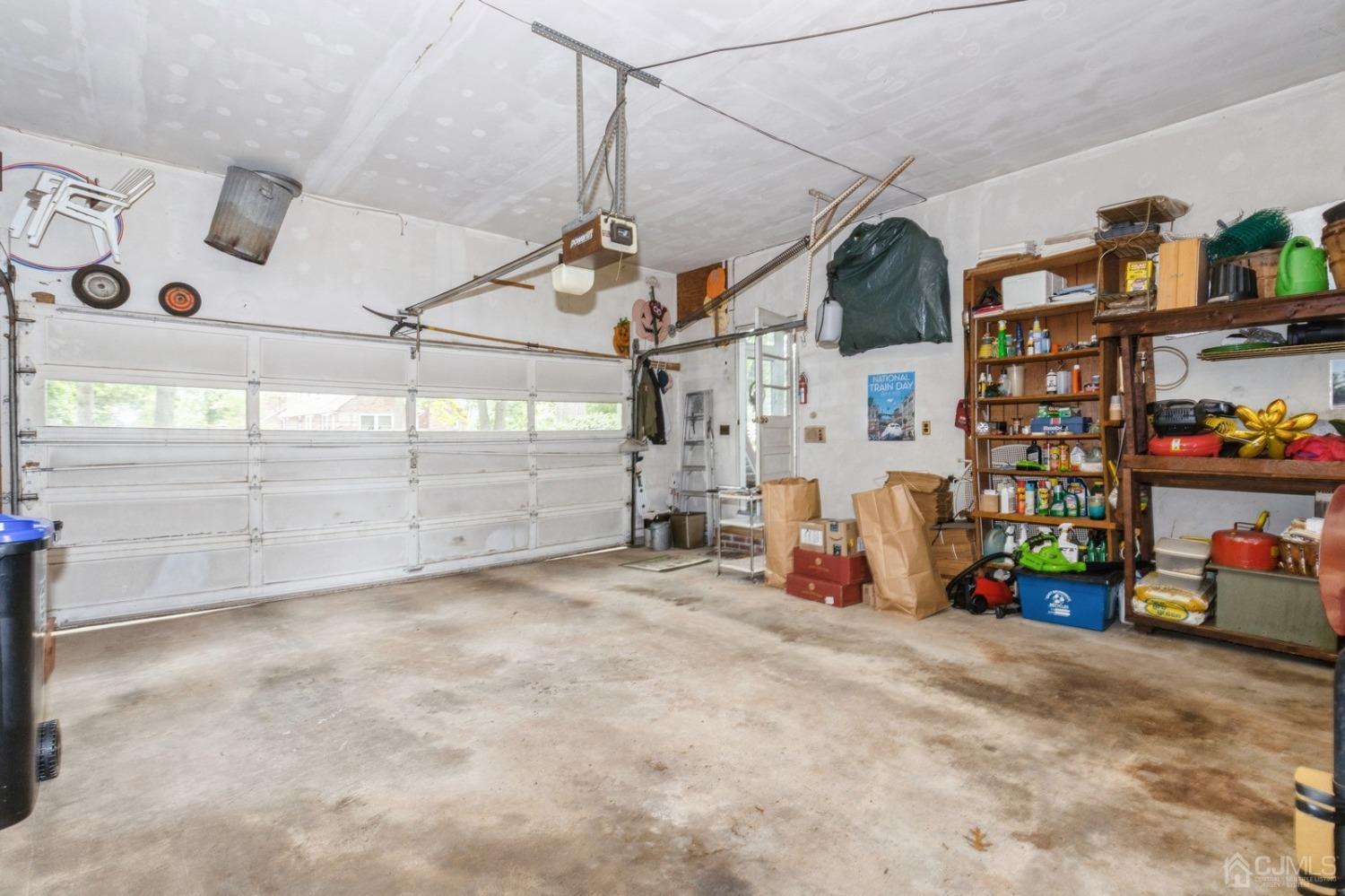 531 Ryders Lane East Brunswick, NJ 08816 - Photo 47 of 55