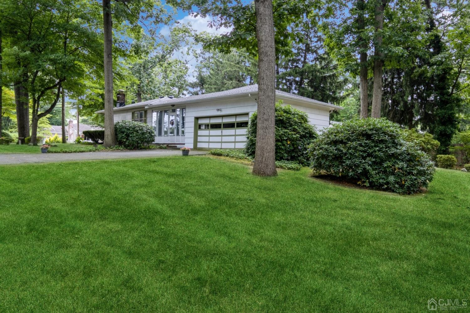 531 Ryders Lane East Brunswick, NJ 08816 - Photo 7 of 55