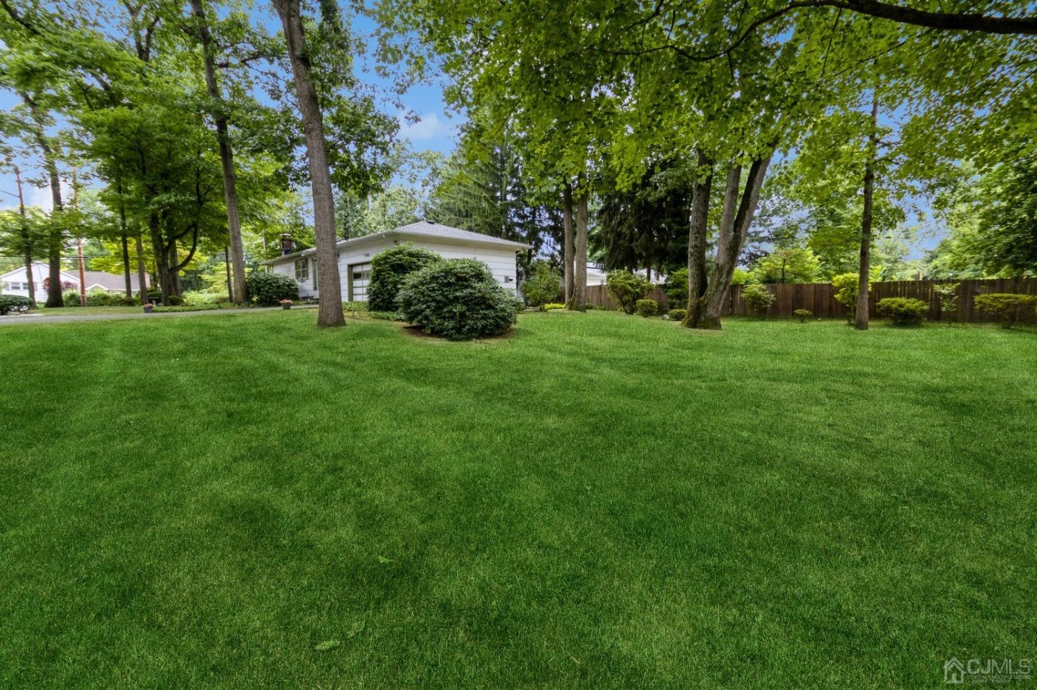 531 Ryders Lane East Brunswick, NJ 08816 - Photo 9 of 55