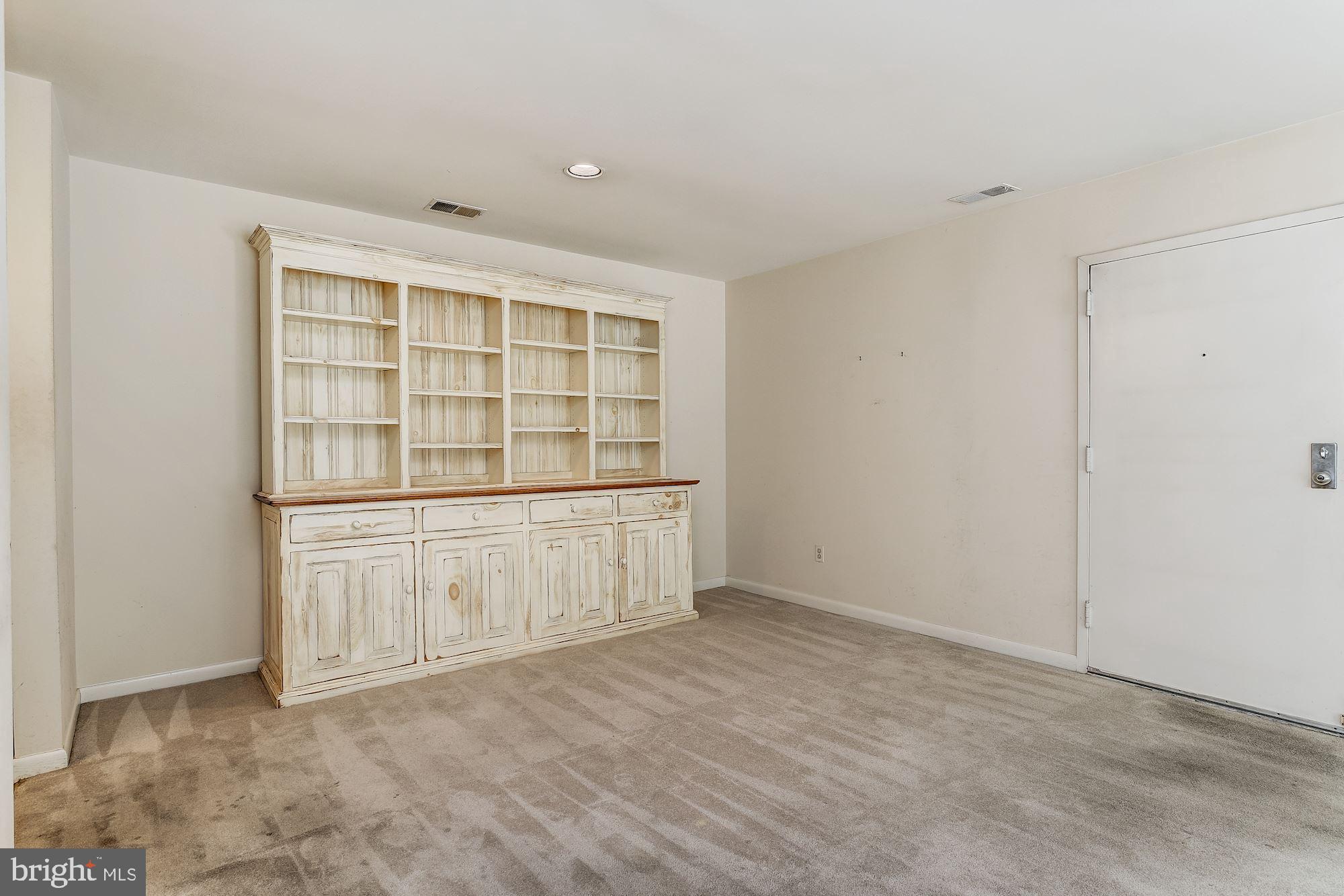 5570 Vantage Point Road, Unit 1 Columbia, MD 21044 - Photo 4 of 17 Dining Room