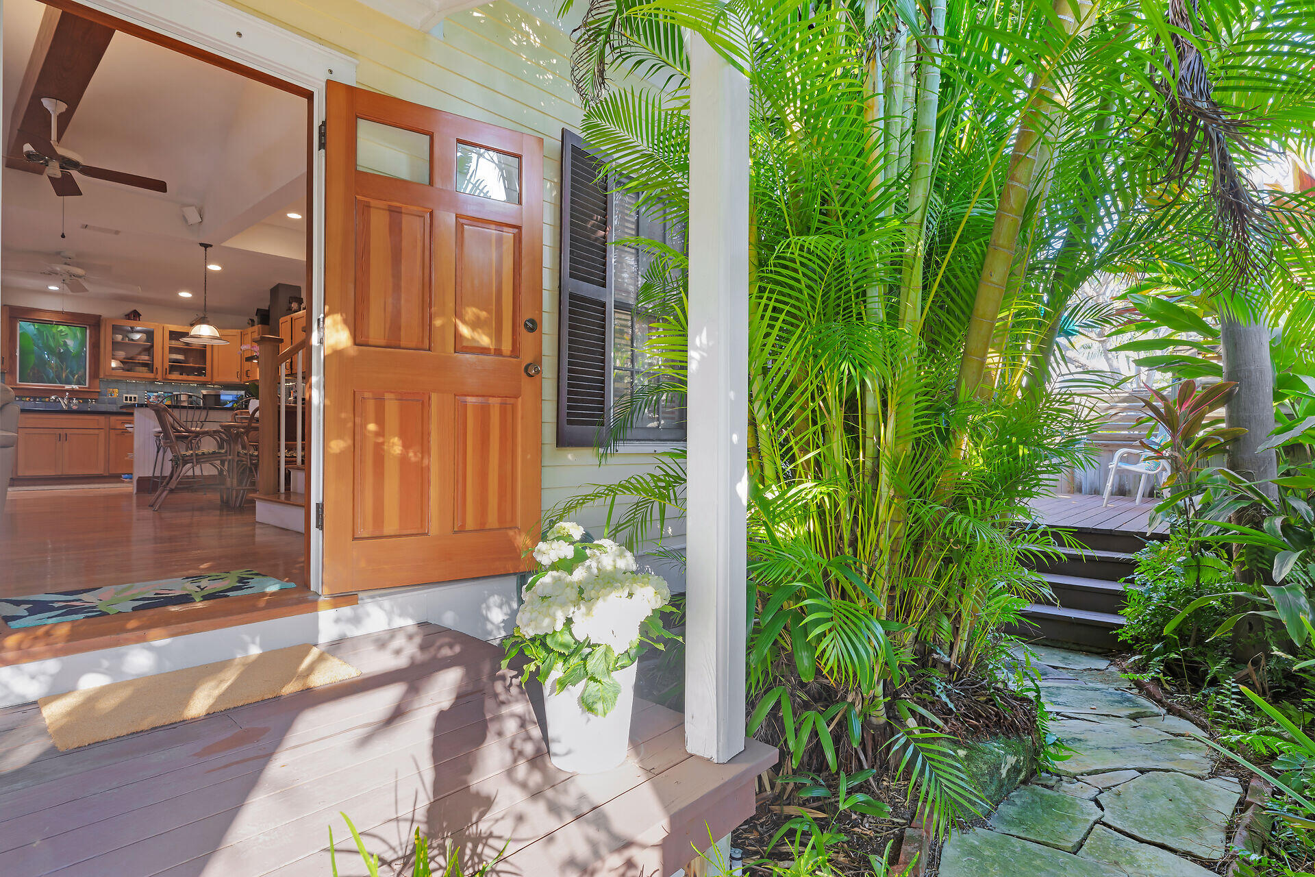 1320 Eliza Street Key West, FL 33040 - Photo 5 of 49 virtual-tour-355381-mls-high-res-image-4