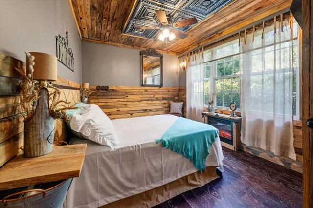 $849,999 | 1303 Wichman Street, Walterboro, SC 29488