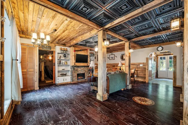 $849,999 | 1303 Wichman Street, Walterboro, SC 29488