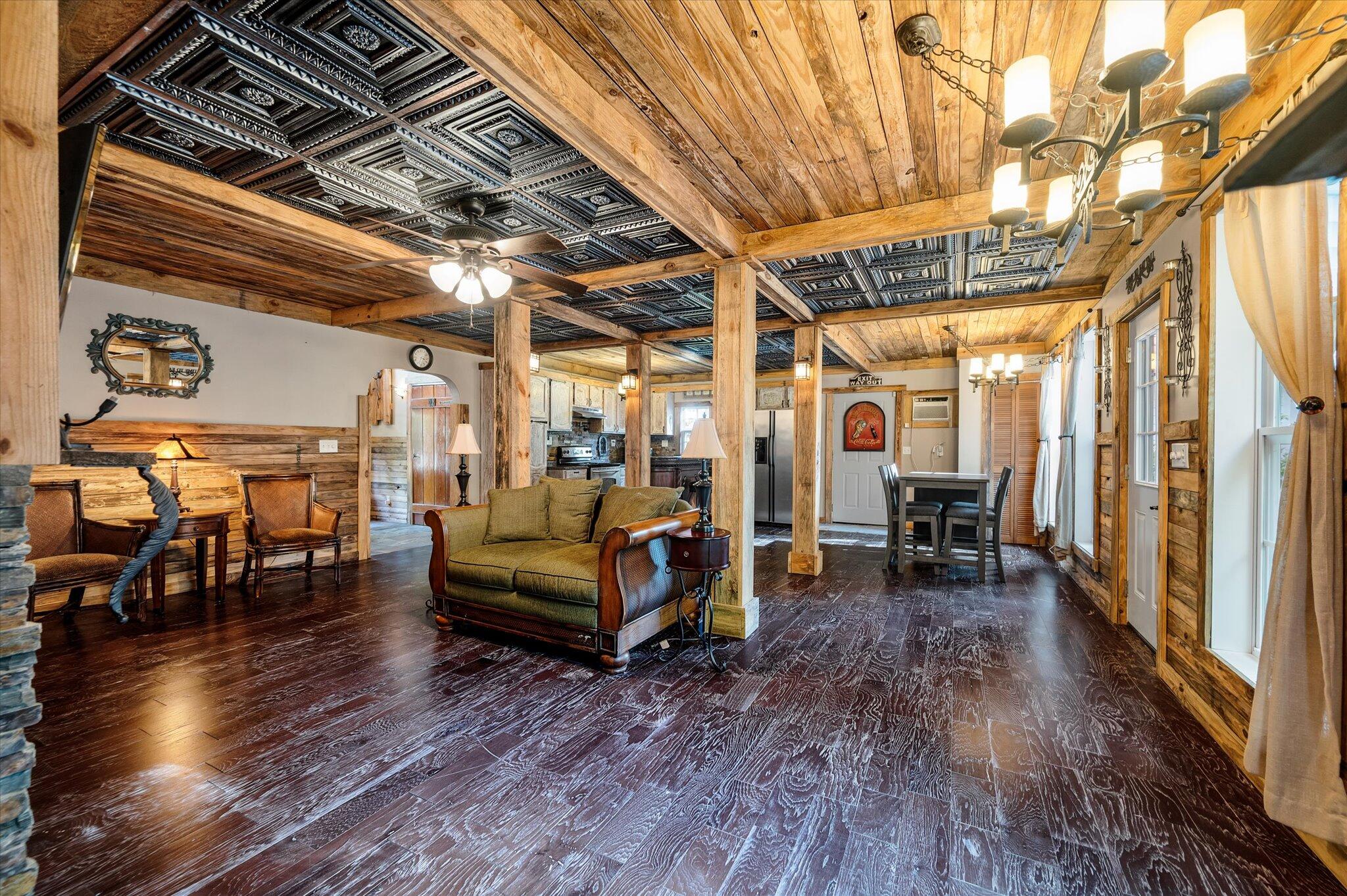 1303 Wichman Street Walterboro, SC 29488 - Photo 50 of 104 067-1303 Wichman_i_Lowcountry_Exposure-5