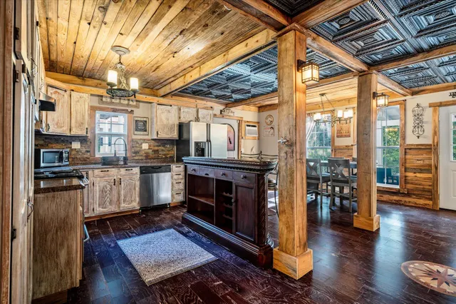 $849,999 | 1303 Wichman Street, Walterboro, SC 29488