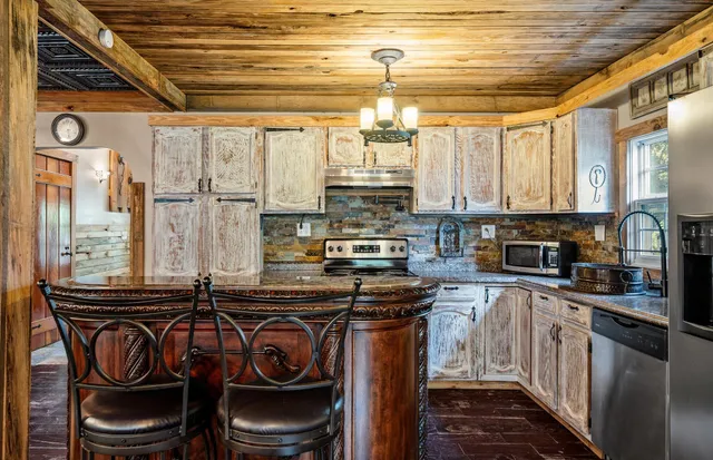 $849,999 | 1303 Wichman Street, Walterboro, SC 29488