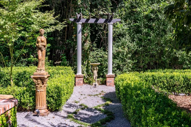 $849,999 | 1303 Wichman Street, Walterboro, SC 29488